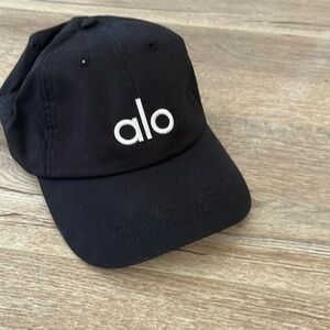 NWOT Alo Off Duty Cap